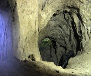 Печера - пам'ятка Ходосівки