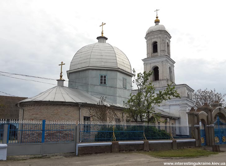 Церква 19-го століття - пам'ятка Нової Некрасівки Одеської області
